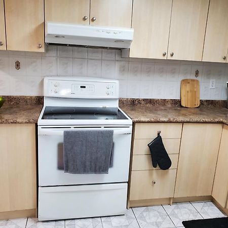 Home Stay Near The Airport ミシサガ エクステリア 写真